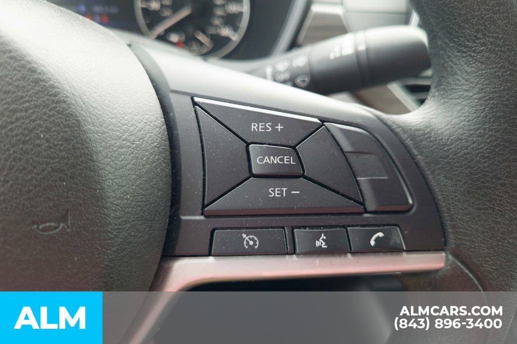 Used 2025 Nissan Altima 2.5 SV FWD image 28