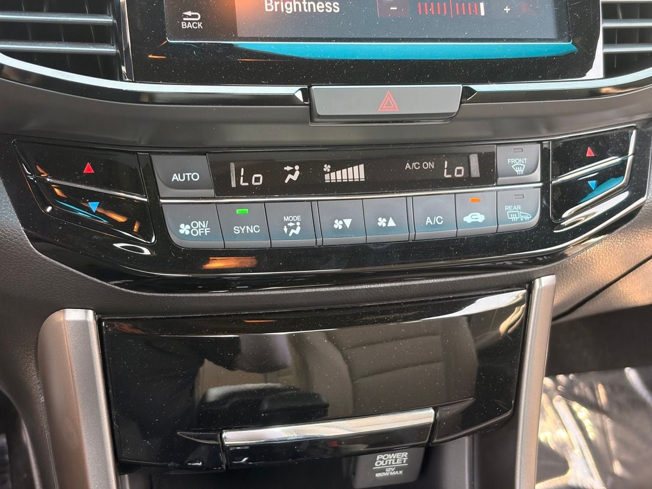 Used 2017 Honda Accord EX image 23
