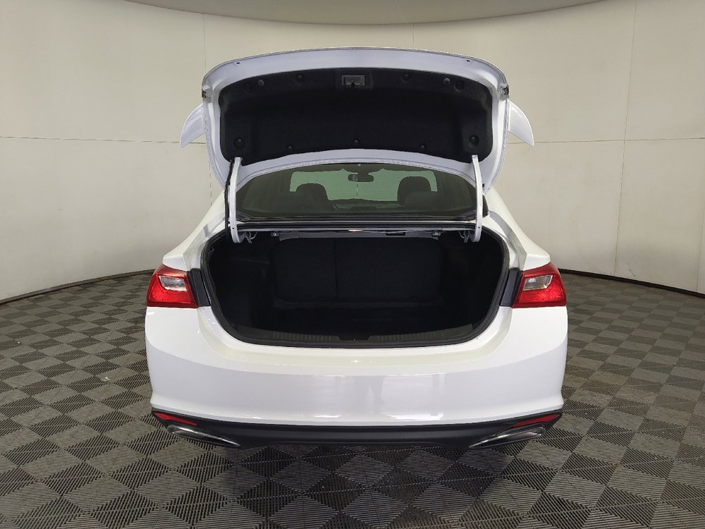 Used 2021 Chevrolet Malibu RS FWD image 29