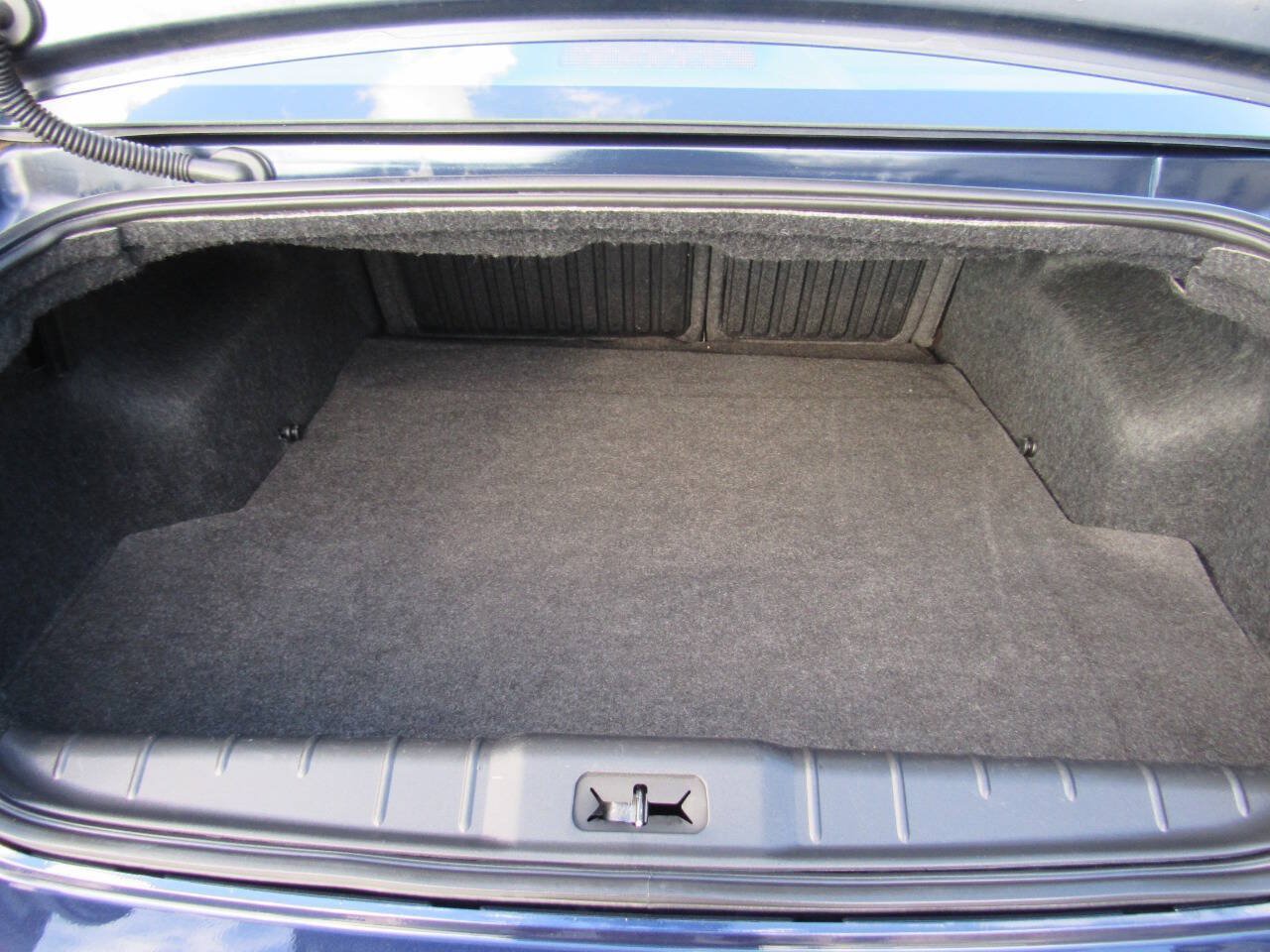 Used 2010 Chevrolet Malibu LT FWD image 36
