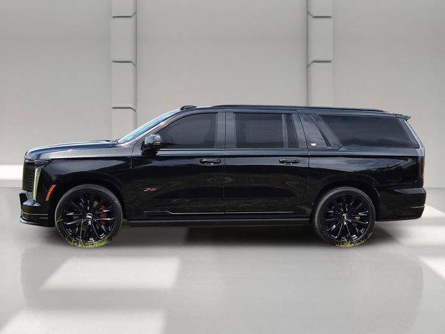 Certified 2025 Cadillac Escalade ESV V w/ LPO, ONYX Package AWD/4WD image 2