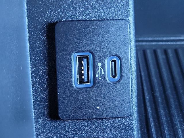 Certified 2022 Ford F250 4x4 Crew Cab Super Duty image 15