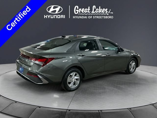 Certified 2024 Hyundai Elantra SE FWD image 6