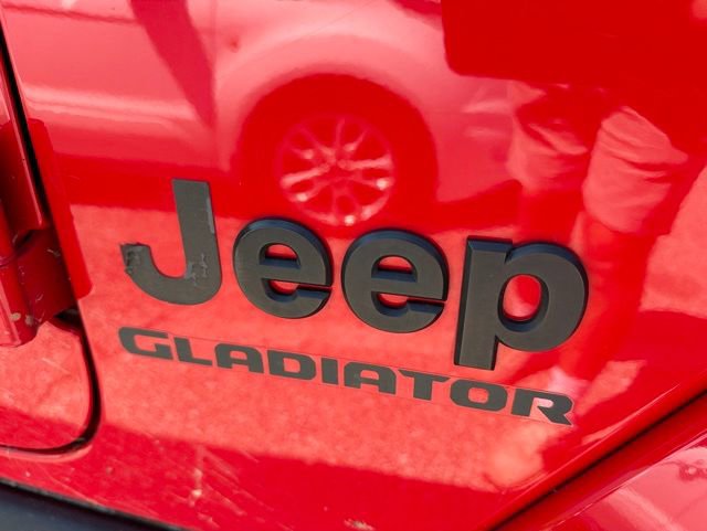 Used 2021 Jeep Gladiator Sport AWD/4WD image 11