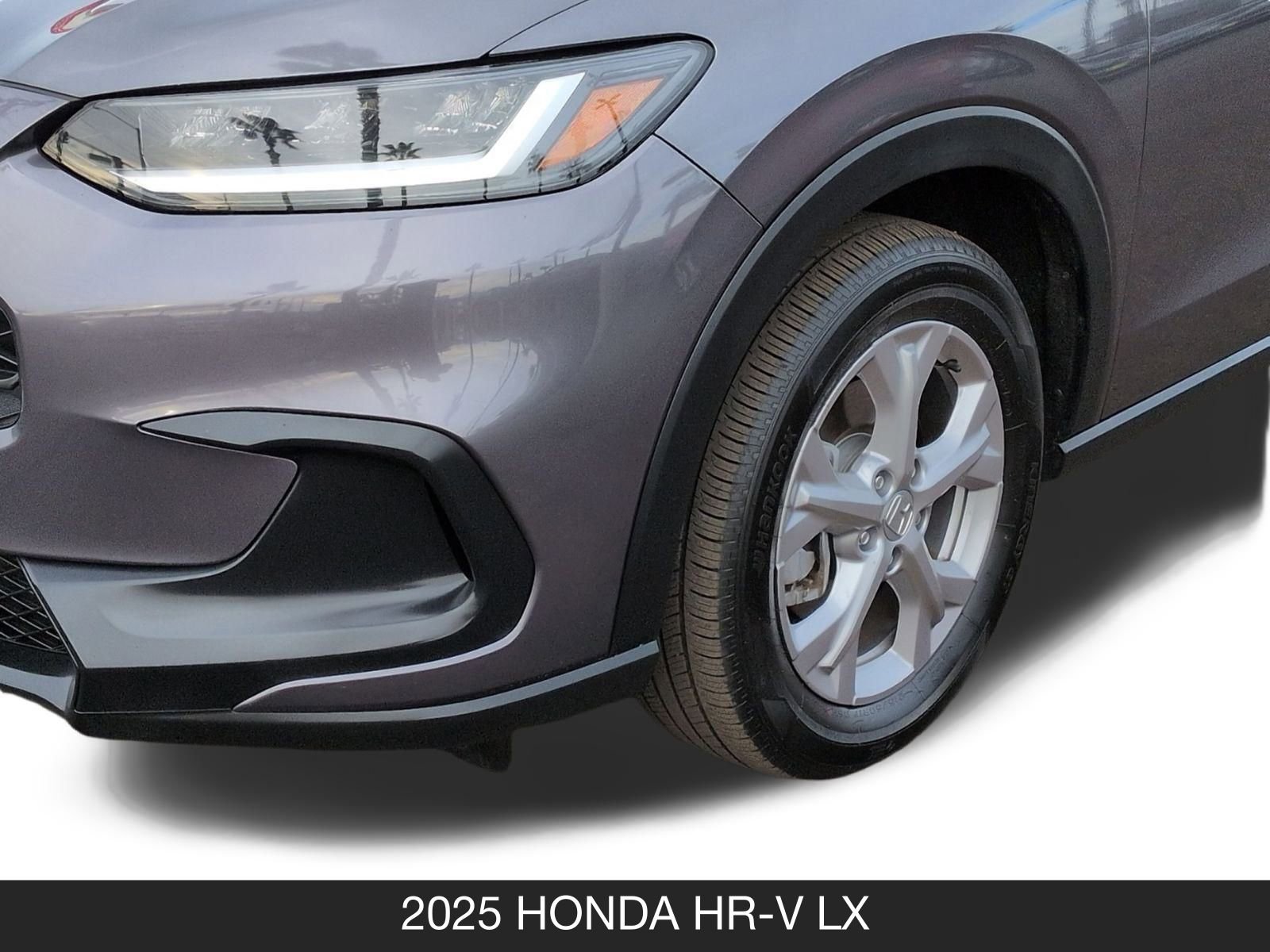 Used 2025 Honda HR-V LX image 11
