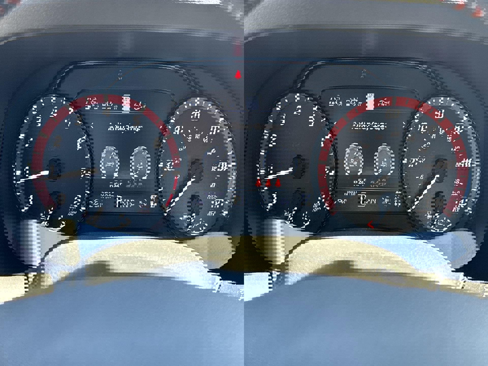 Used 2026 Nissan Frontier PRO-4X w/ Pro Premium Package image 10