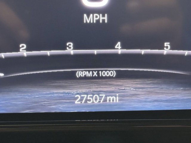 Used 2024 Jeep Grand Wagoneer Series III w/ Rear-Seat Entertainment Group image 9