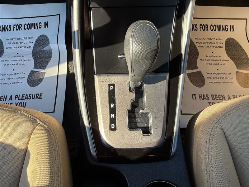 Used 2013 Hyundai Elantra GLS FWD image 31