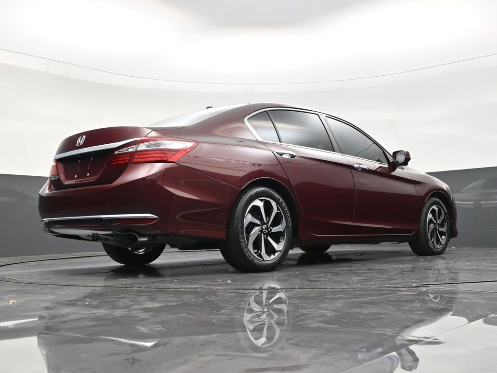 Used 2017 Honda Accord EX-L image 25
