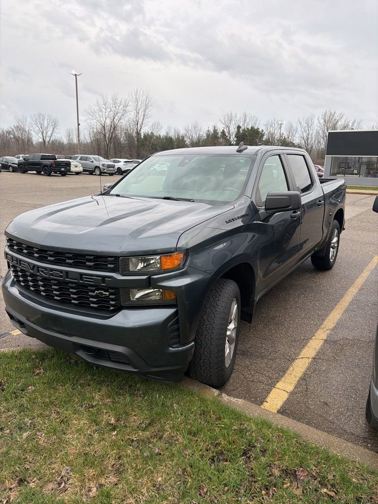 Used 2021 Chevrolet Silverado 1500 Custom w/ LPO, Dark Essentials Package AWD/4WD image 1