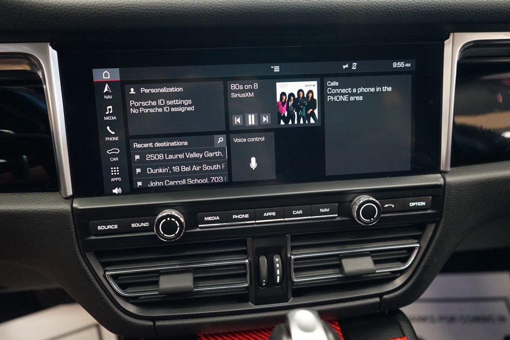 Used 2019 Porsche Macan AWD/4WD image 36