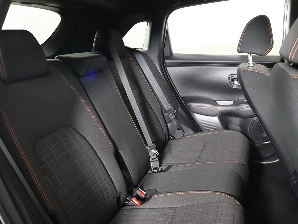 Used 2025 Honda HR-V Sport image 32