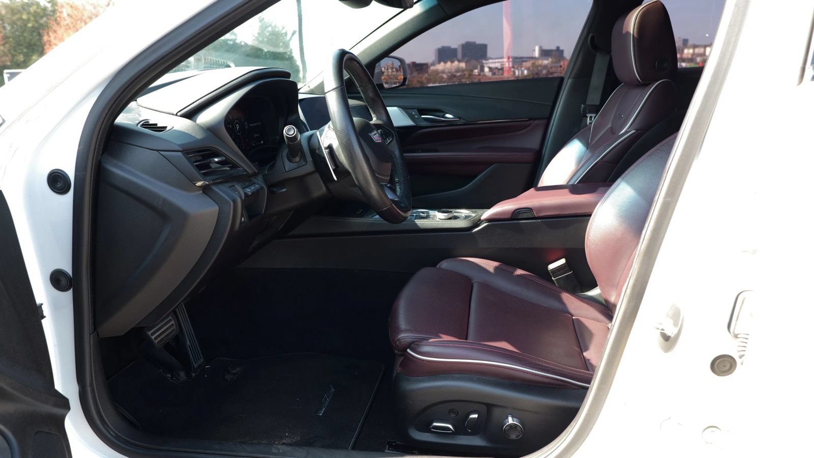 Used 2021 Cadillac CT4 V w/ Technology Package AWD/4WD image 26