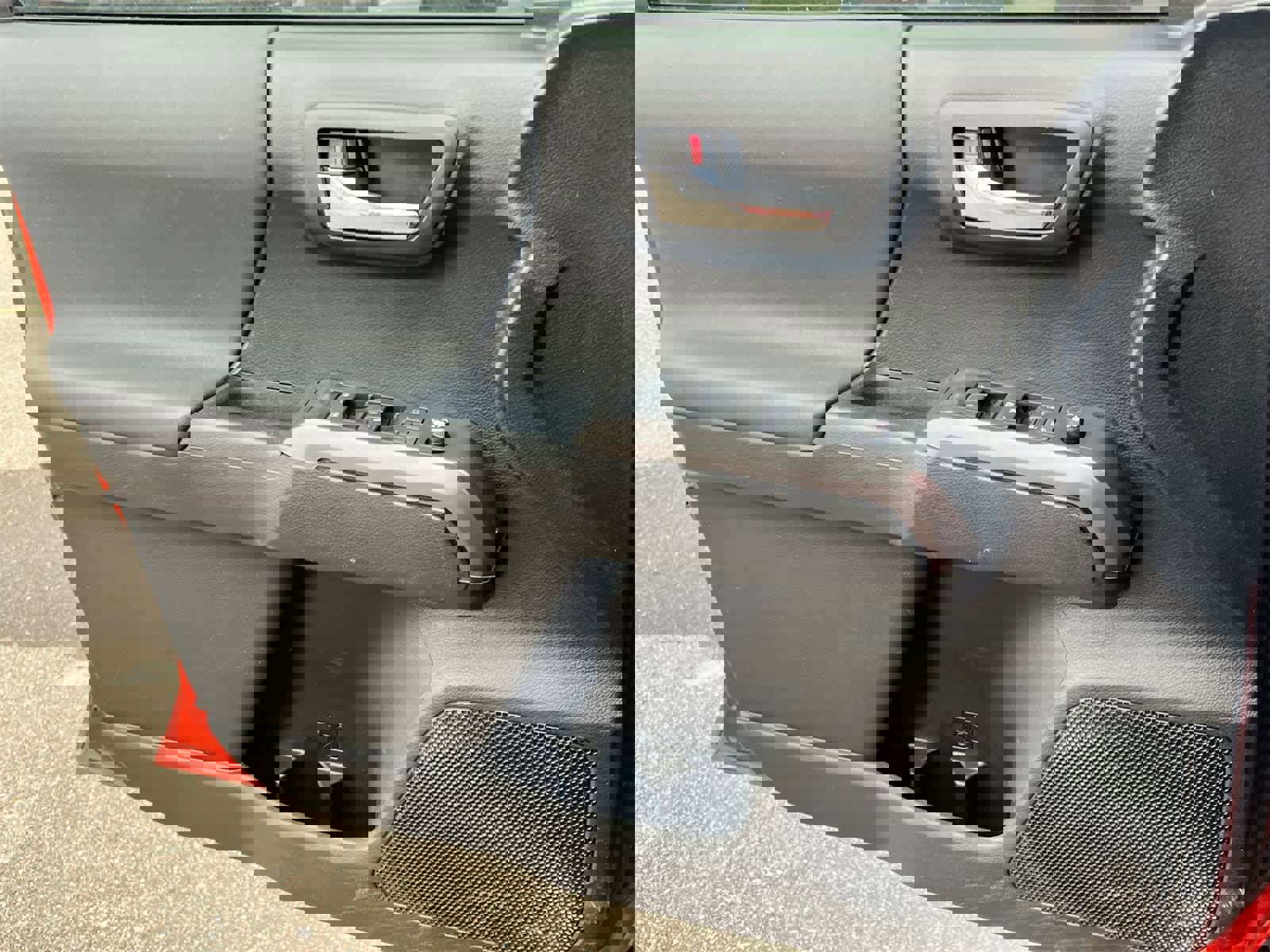 Used 2017 Toyota Tacoma TRD Off-Road image 30