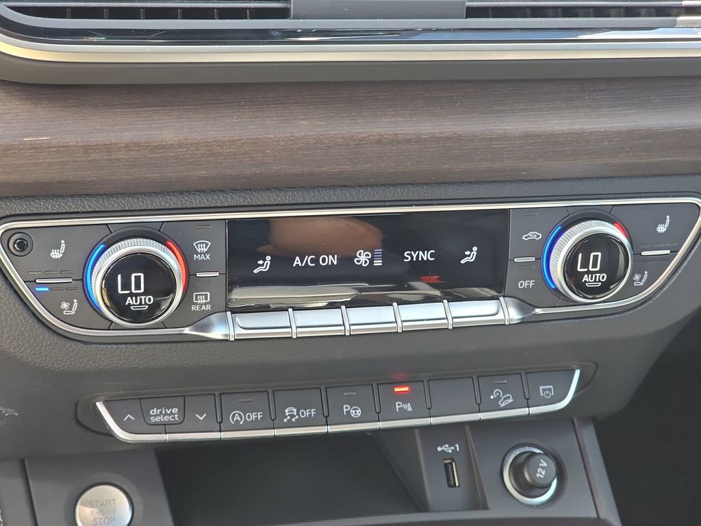 Used 2024 Audi Q5 2.0T Prestige AWD/4WD image 21
