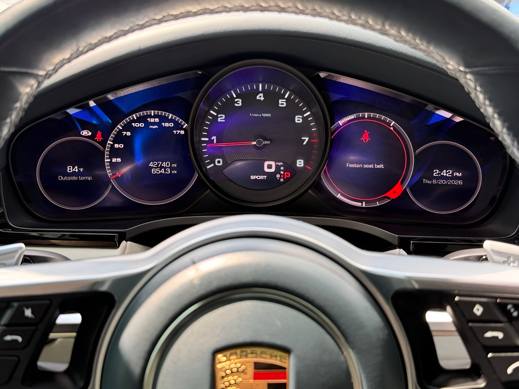 Used 2021 Porsche Cayenne AWD/4WD image 46