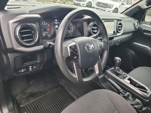 Used 2019 Toyota Tacoma TRD Off-Road w/ Technology Package image 9