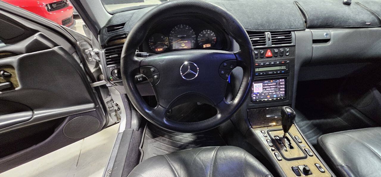 Used 2002 Mercedes-Benz E 55 AMG Sedan image 12