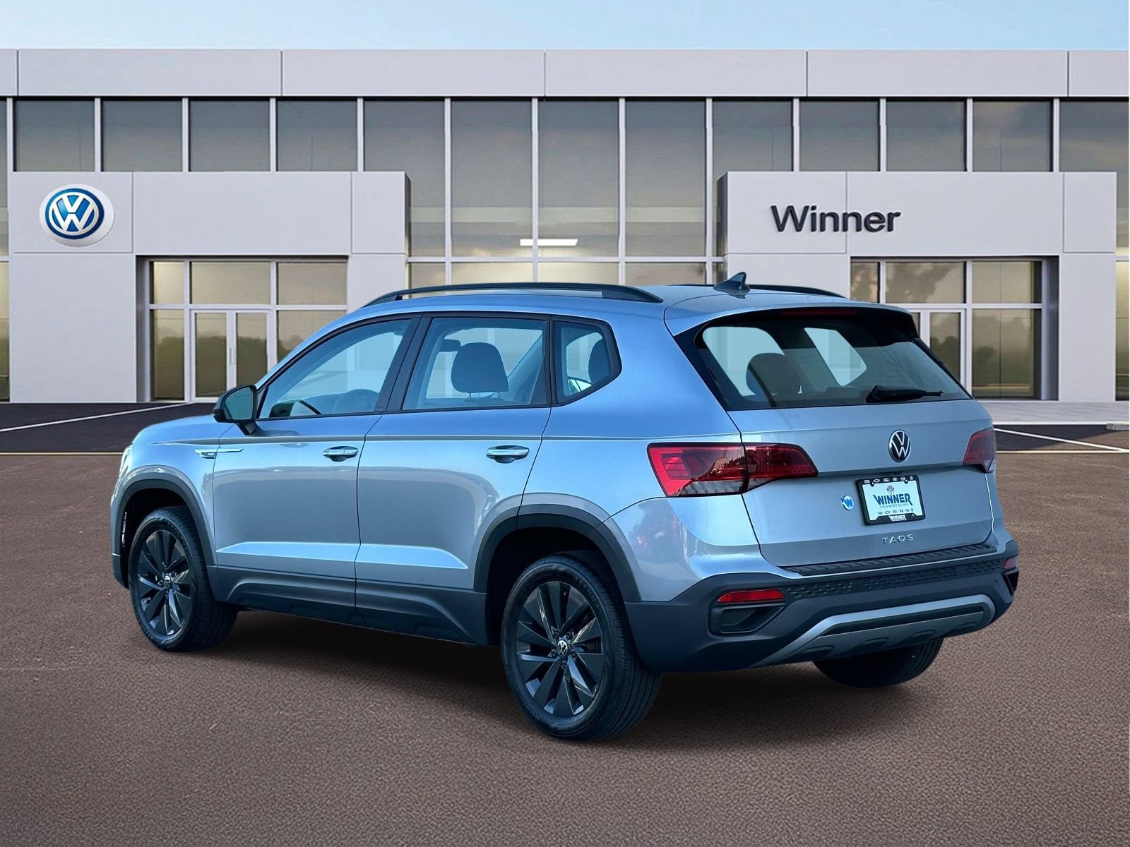 Certified 2024 Volkswagen Taos S FWD image 4