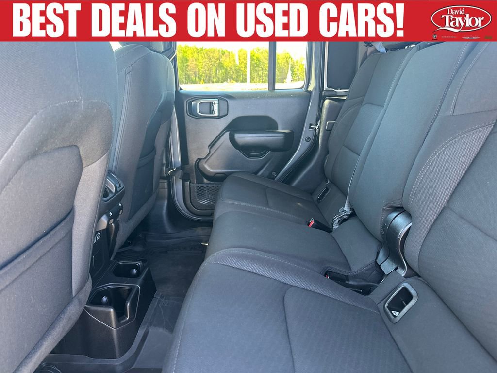 Used 2022 Jeep Gladiator Sport AWD/4WD image 20