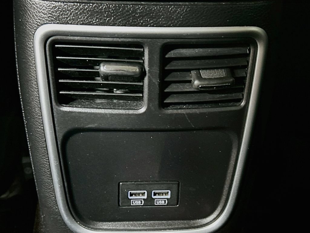 Used 2023 Chrysler 300 Touring w/ Sport Appearance Package RWD image 21