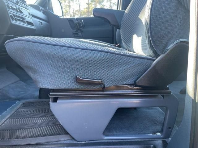 Used 1993 Volkswagen Eurovan GL FWD image 13
