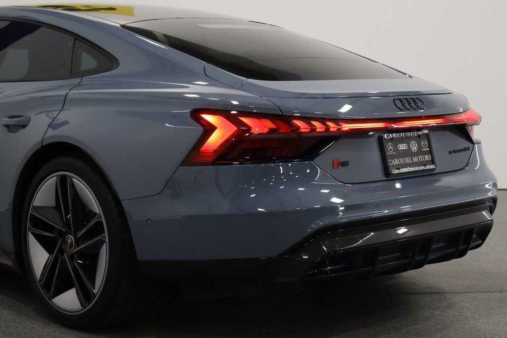 Used 2024 Audi RS e-tron GT w/ Carbon Performance Package image 10