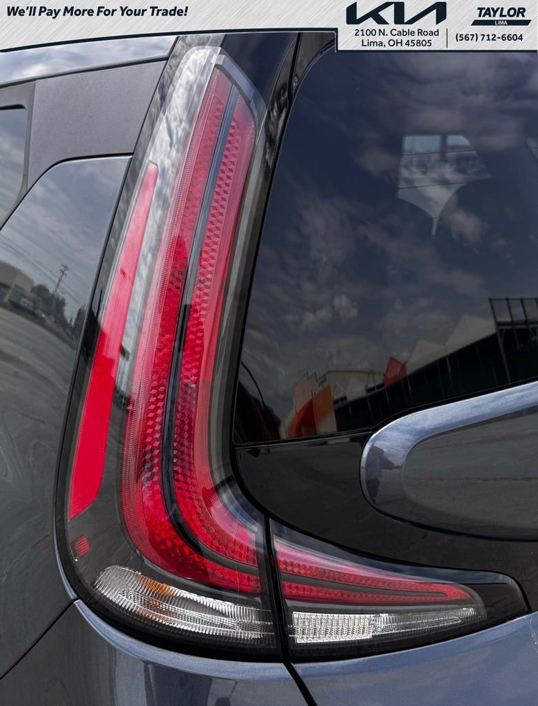 Used 2023 Kia Soul LX FWD image 20