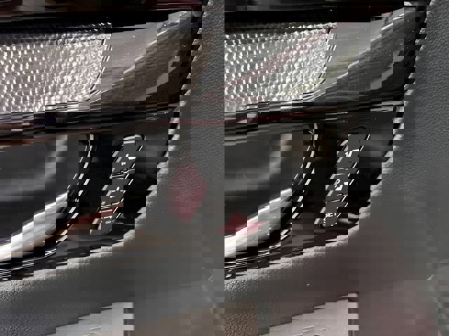 Used 2025 Honda CR-V EX-L image 16