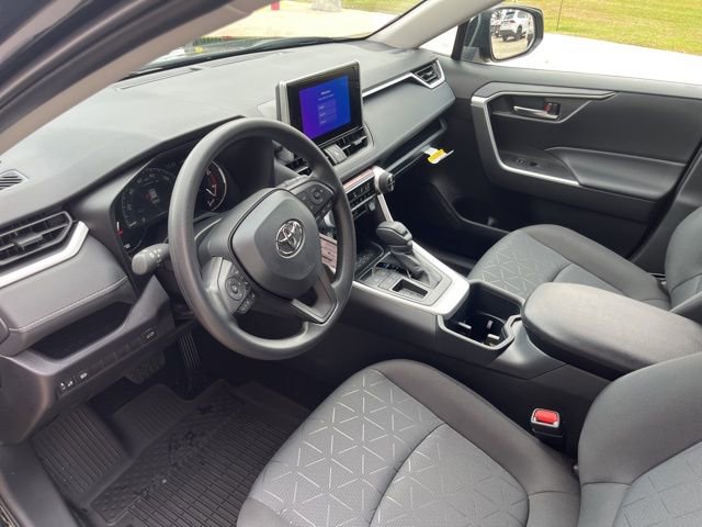 New 2025 Toyota RAV4 XLE image 12