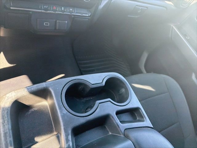 Used 2020 Chevrolet Silverado 1500 Custom w/ Custom Value Package RWD image 24