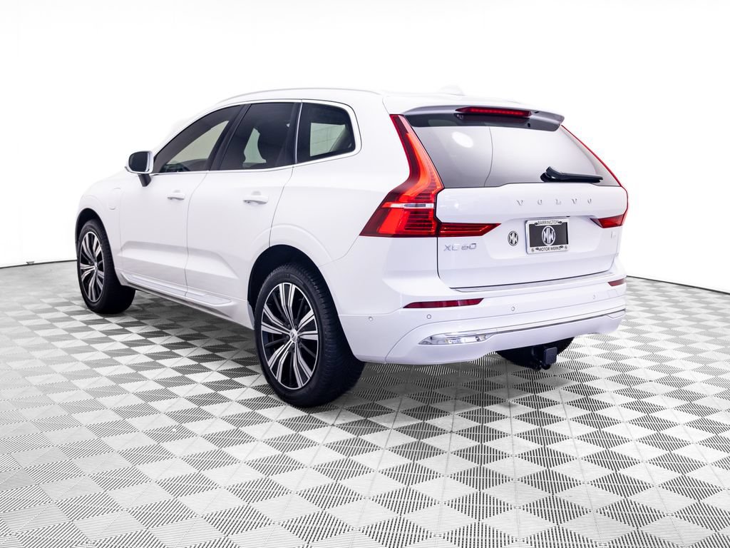 Used 2022 Volvo XC60 T8 Inscription w/ Advanced Package AWD/4WD image 4