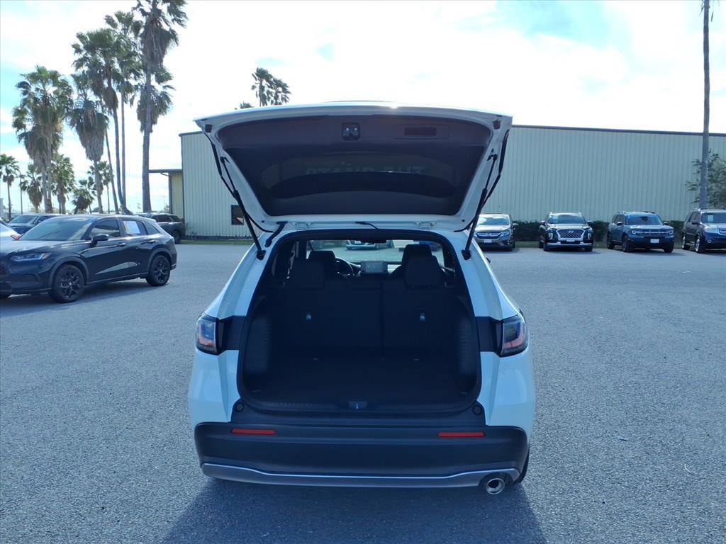 Used 2024 Honda HR-V Sport image 26