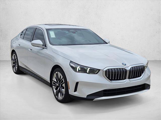 Certified 2026 BMW 530i w/ Premium Package RWD image 3