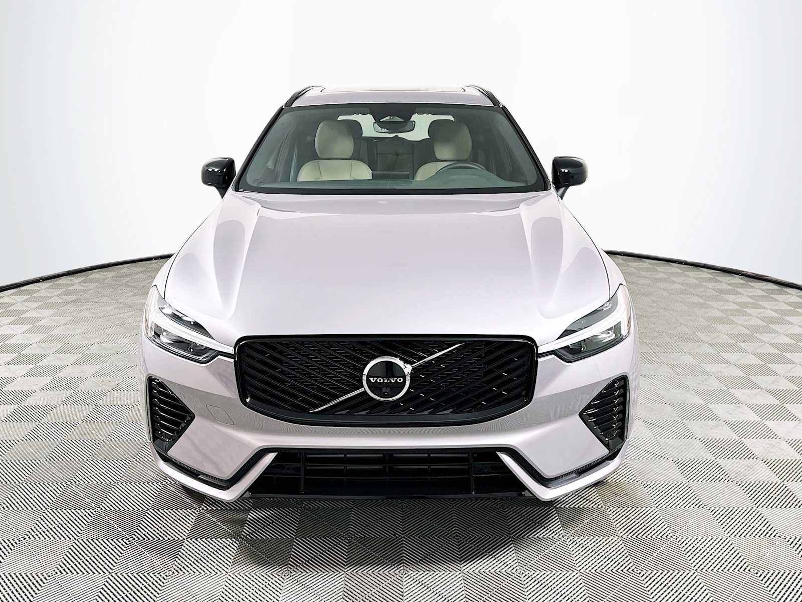 New 2026 Volvo XC60 T8 Plus w/ Protection Package AWD/4WD image 2