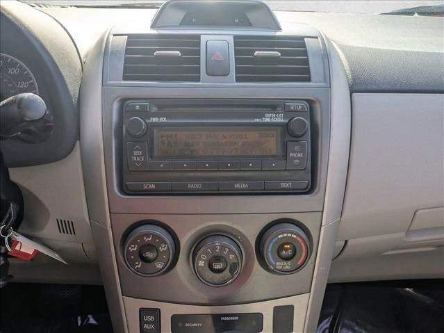 Used 2012 Toyota Corolla LE image 11