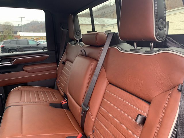 New 2026 GMC Sierra 2500 Denali Ultimate image 7