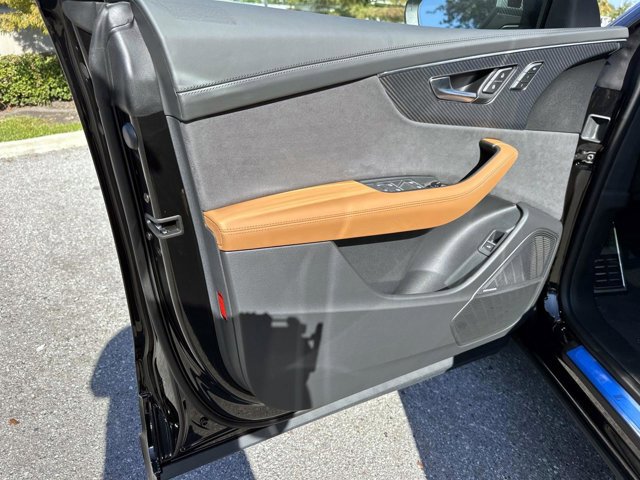 New 2026 Audi RS Q8 performance image 15