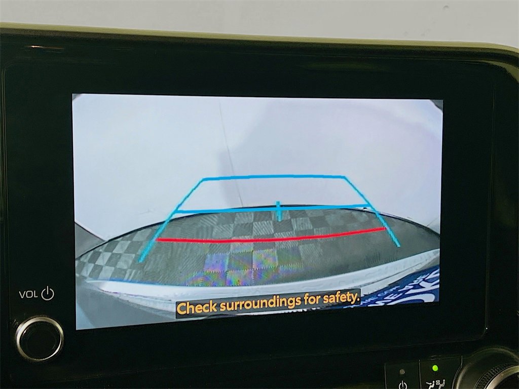 Certified 2024 Toyota Highlander LE image 13