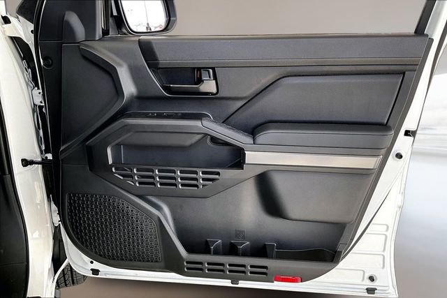 Used 2025 Toyota Tacoma SR5 image 25