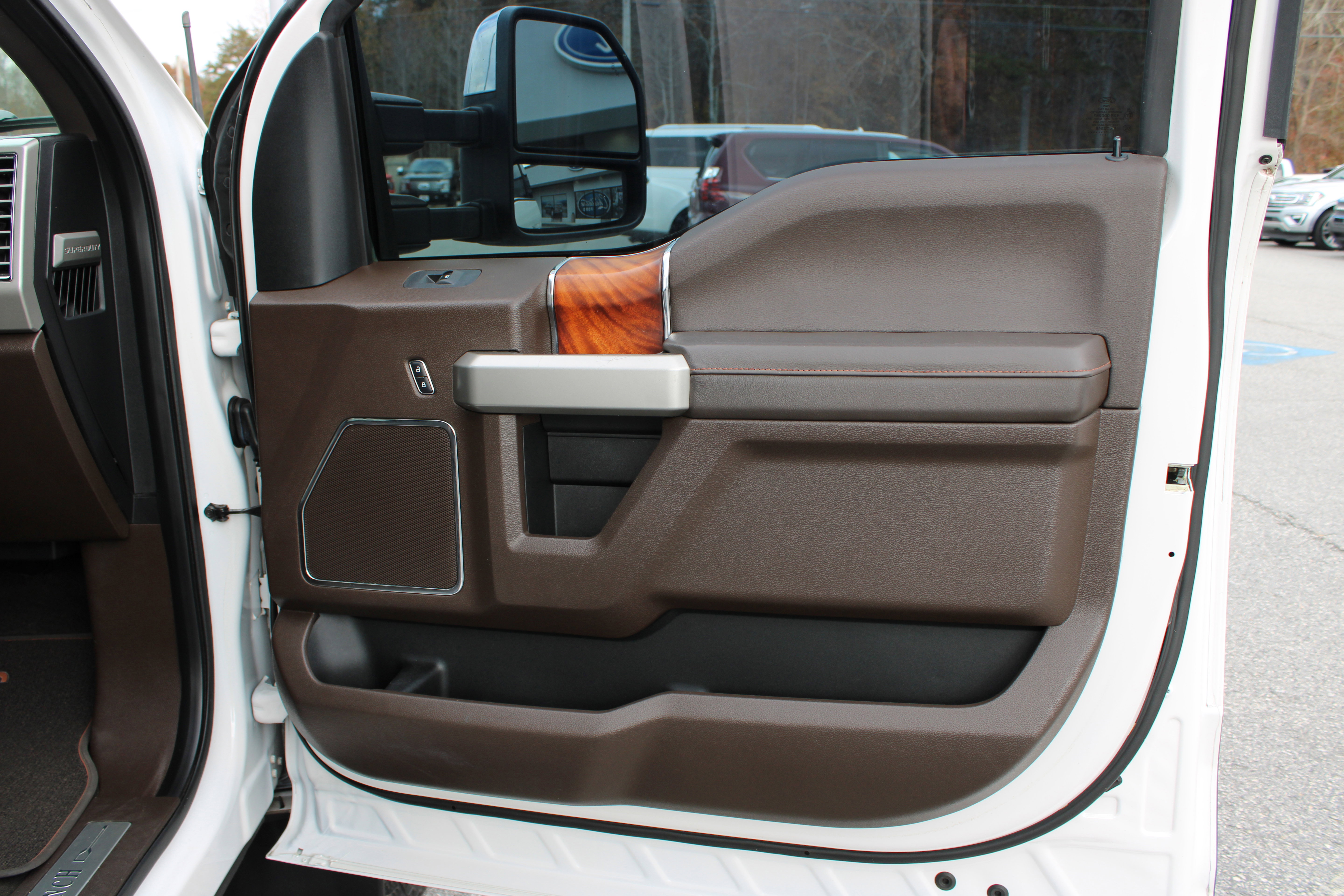 Used 2017 Ford F250 King Ranch w/ King Ranch Ultimate Package image 18