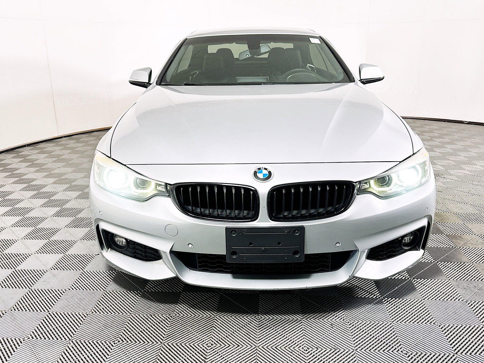 Used 2018 BMW 430i Convertible RWD image 8