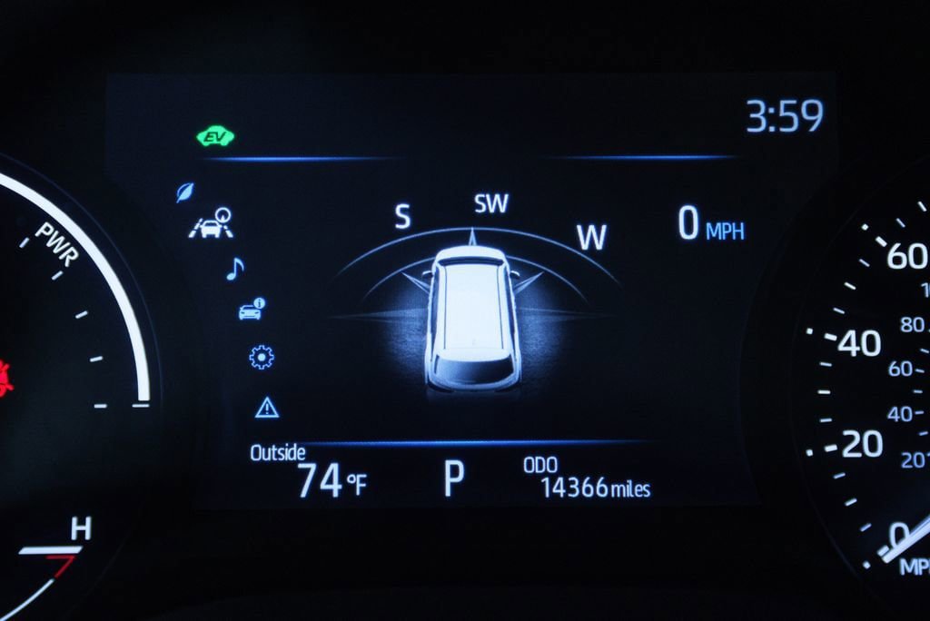 Certified 2026 Toyota Sienna LE FWD image 18