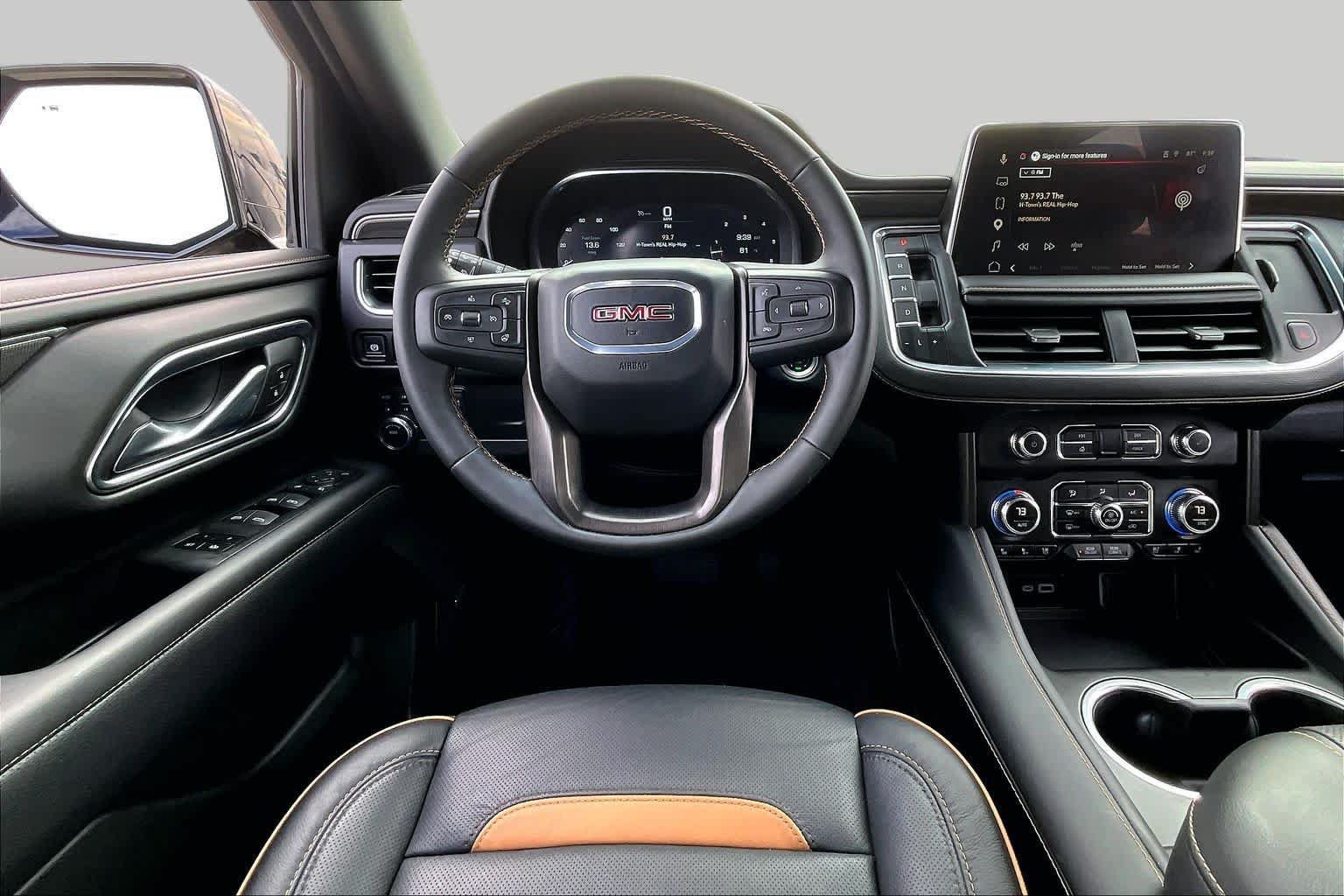 Used 2024 GMC Yukon AT4 AWD/4WD image 6