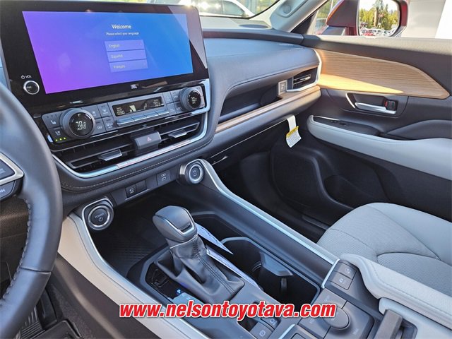 New 2026 Toyota Grand Highlander Limited image 10
