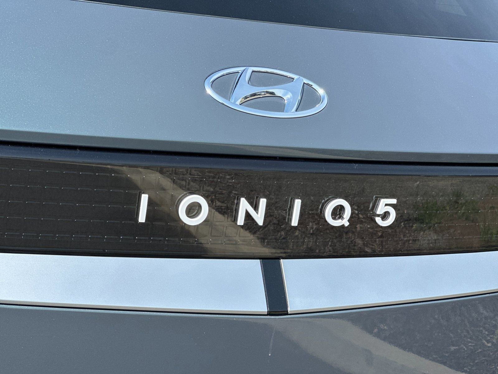 Used 2024 Hyundai Ioniq 5 SEL RWD image 32