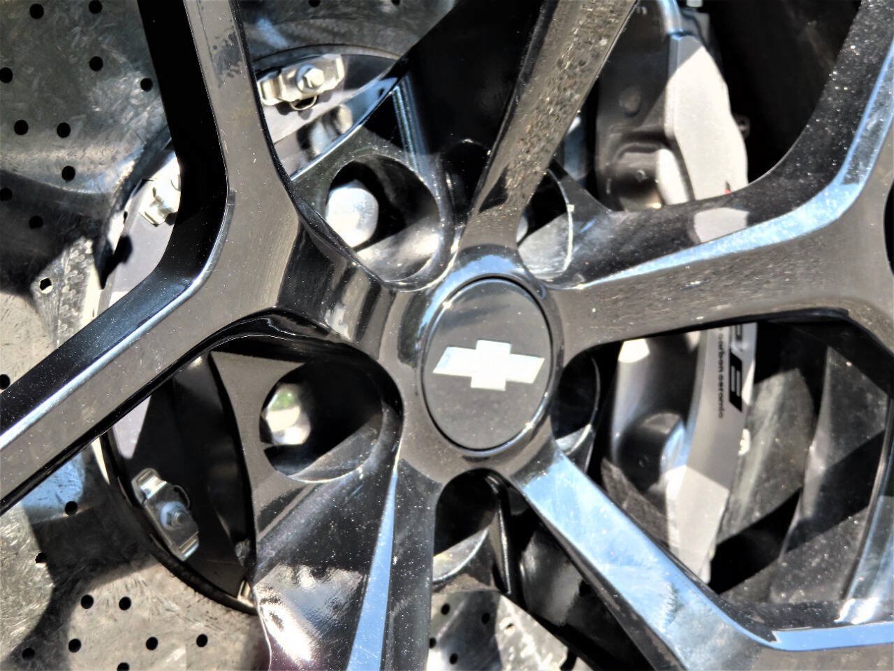 Used 2015 Chevrolet Camaro Z/28 RWD image 17