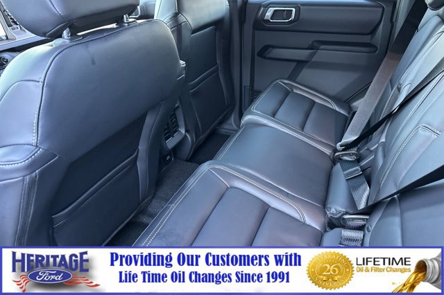 Used 2025 Ford Bronco Outer Banks w/ Sasquatch Package image 12