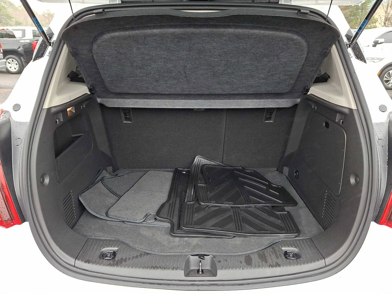 Used 2019 Buick Encore Sport Touring w/ Safety Package image 31