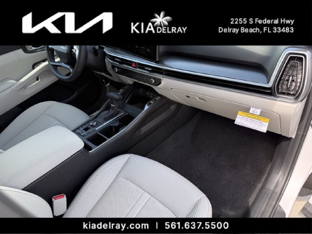 New 2026 Kia Sorento S FWD image 9